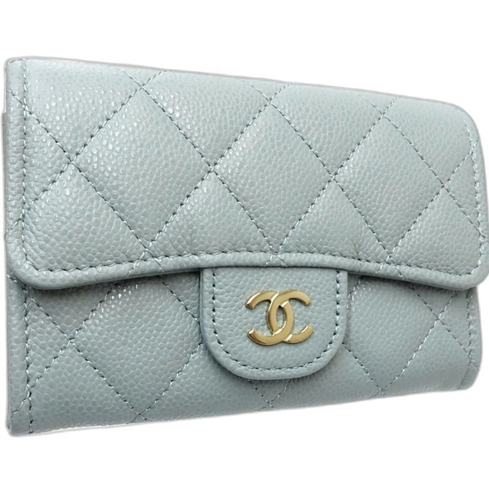 CHANEL Green Caviar Leather Wallet - Picture 3 of 11
